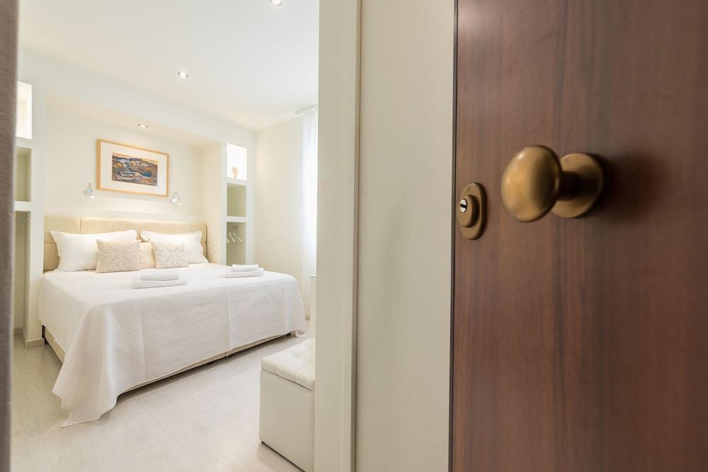 Dema Luxury Suites - Perikleous E1 Ateny Zewnętrze zdjęcie